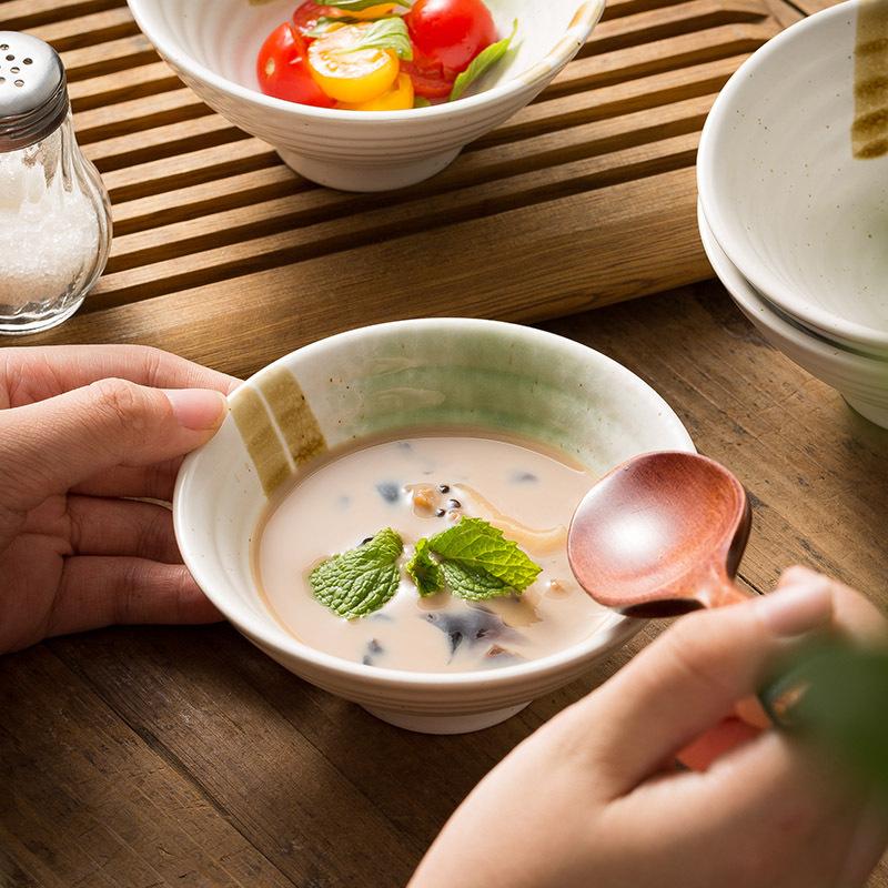 Kreativer Hut Kleine Schüssel Japanische Dessertschale Haushalts Backen Kuchenschale Restaurant Gut Aussehende Schüssel Keramik Grill Bibimbap Schüssel