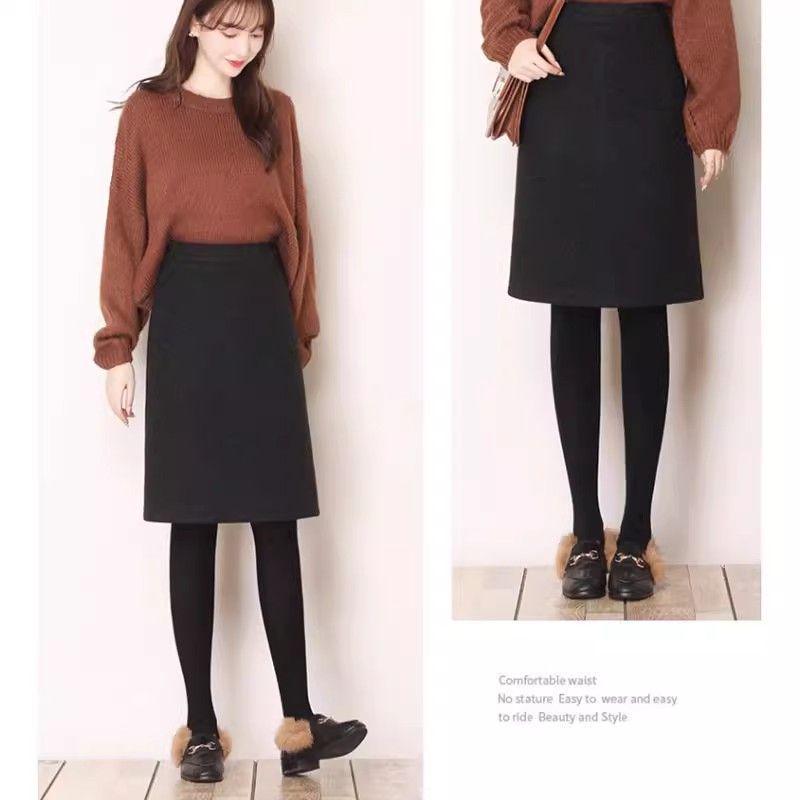 High-Waisted Woolen A-Line Midi Skirt: Simple, Slimming, Versatile, Wrinkle-Resistant with Back Slit, Perfect for Autumn and Winter.