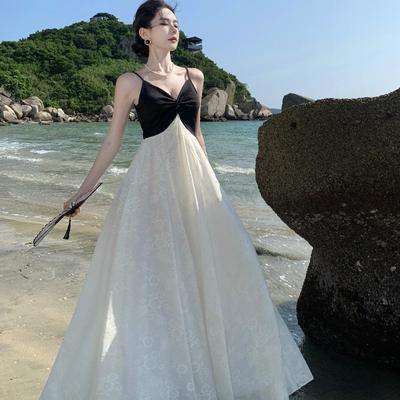 Reisekleidung für das Meer Neues chinesisches Latzkleid Damen Inselurlaub Strandkleid Temperament Langes Kleid Schlanker Rock