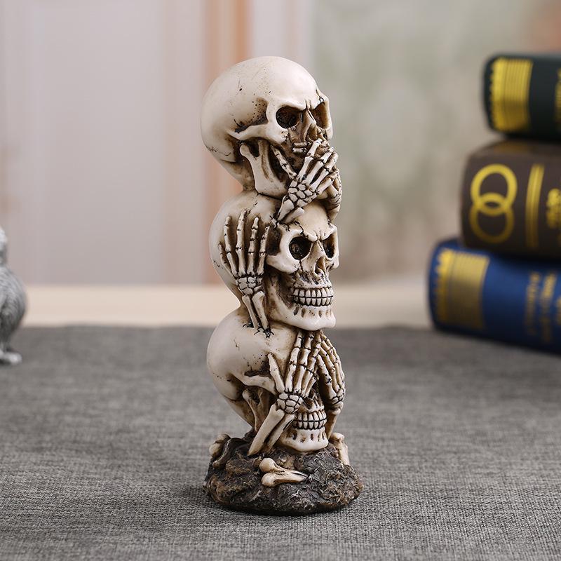 Vânzare de lichidare Model Craniu Halloween Vezi/Auzi/Nu vorbi Poziție Rău Raft de expunere Gotic Înfricoșător Masă Decor Craniu Statuetă Colecție Horror