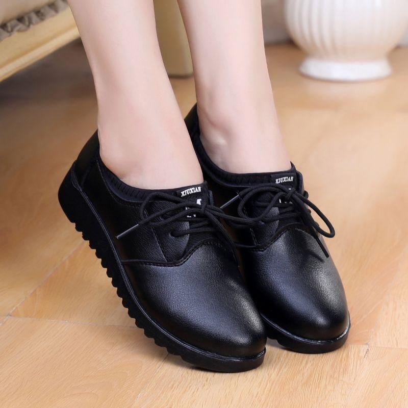 

Весенне-осенние рабочие туфли с круглым носком, женские, на плоской подошве, с толстой подошвой, нескользящие, водонепроницаемые и маслостойкие, женские туфли, ресторан, черные, кожаные 34