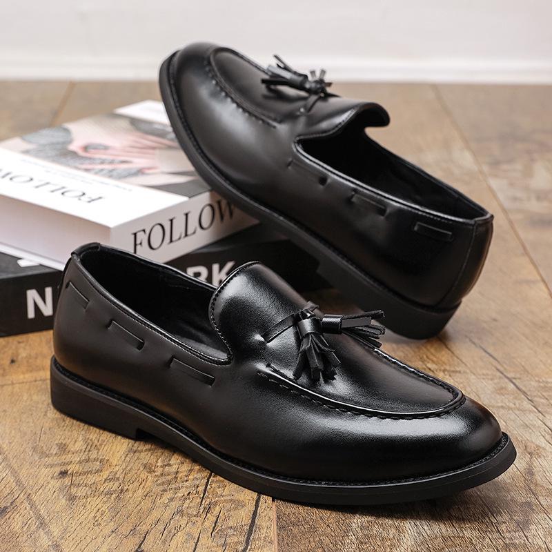 Large Men's British Style Casual Tassel Slip-On Leather Loafers