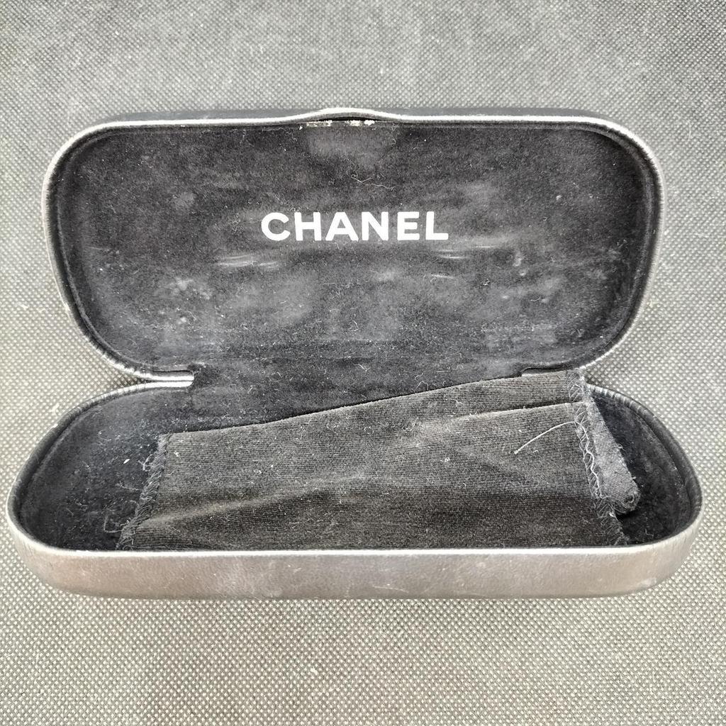 Used CHANEL 01452 94305 Sunglasses
