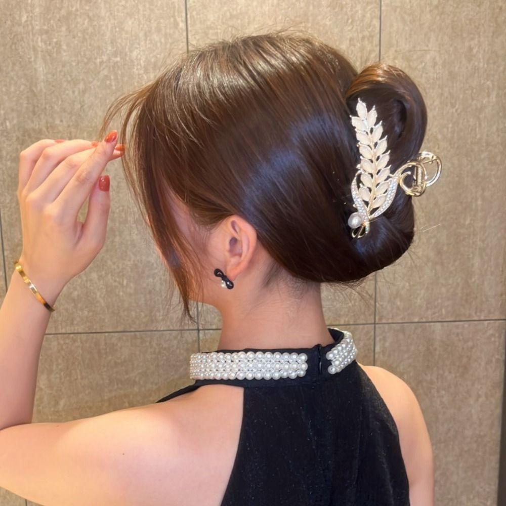 

BEPAN Cat s Eye Stone Wheat Ear Hair Grab with Pearls dress Sweet Hair Clips Fashion Jewelry Hairpin Luxury Hair Claw золотой