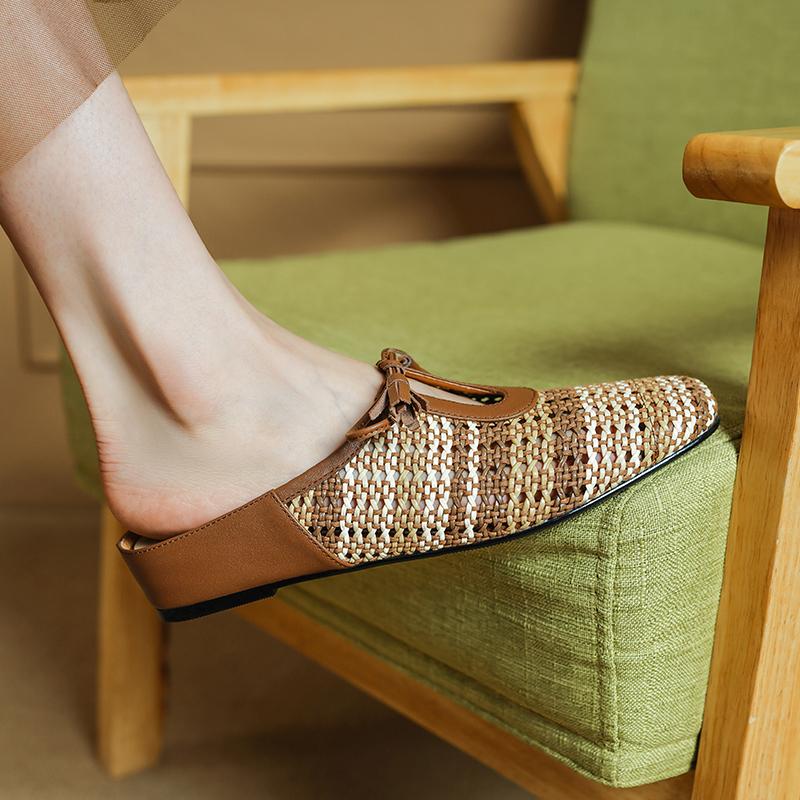 Fashion 2025 Outside NEW Summer Women Mules Women Slippers Concise Cover Toe Slingback Round Toe Low Heel Weave Modern Sandals