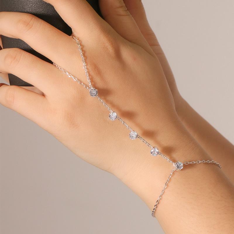 Light Luxury Cubic Zirconia Chain Bracelet for Women Dainty Bracelet Finger Ring Conjoined Chain Party Charm Jewelry Accessories