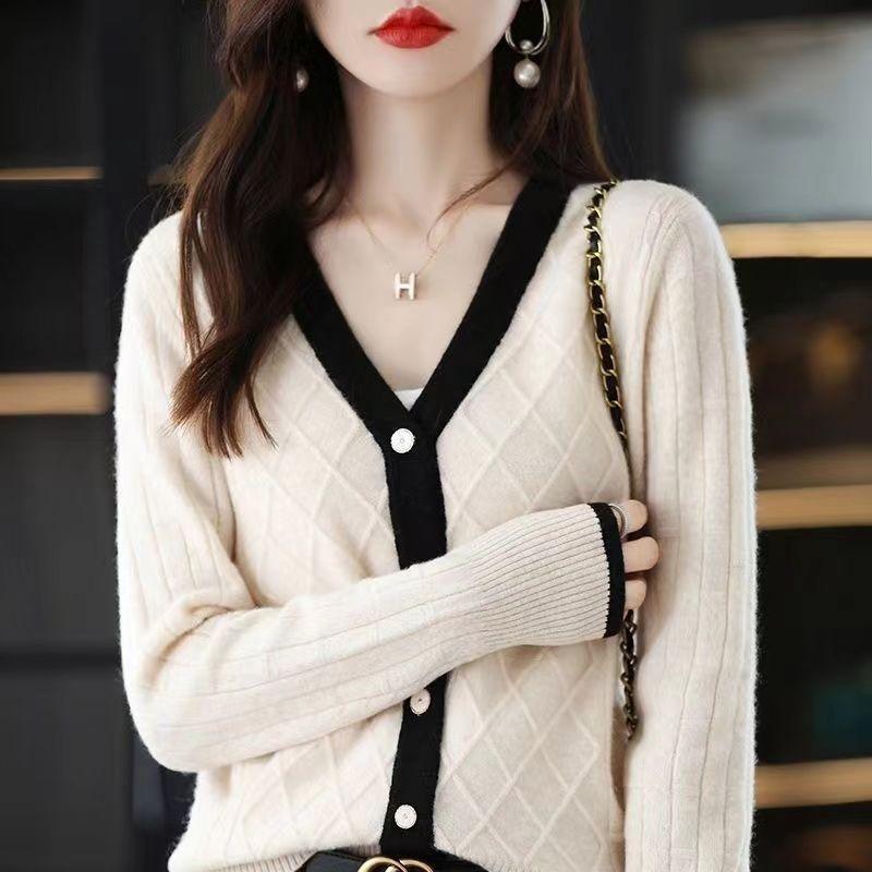 New Autumn Winter Loose Knit Cardigan Women Fashion V Neck Casual Coat Korean Style Elegant Outerwear