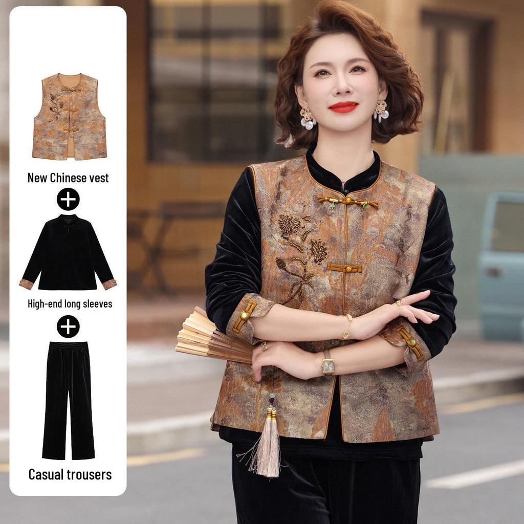 Elegant Spring & Autumn Velvet Suit for Middle-aged and Elderly Mothers
