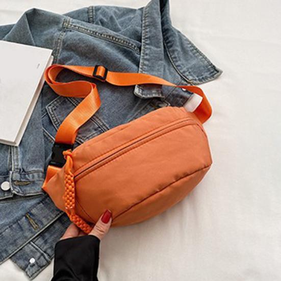 Woman Crossbody Fanny Pack Waist Bag with Adjustable Strap Multiple Zippered Pockets Casual Waist Wallet for Sports Travel Vacation
