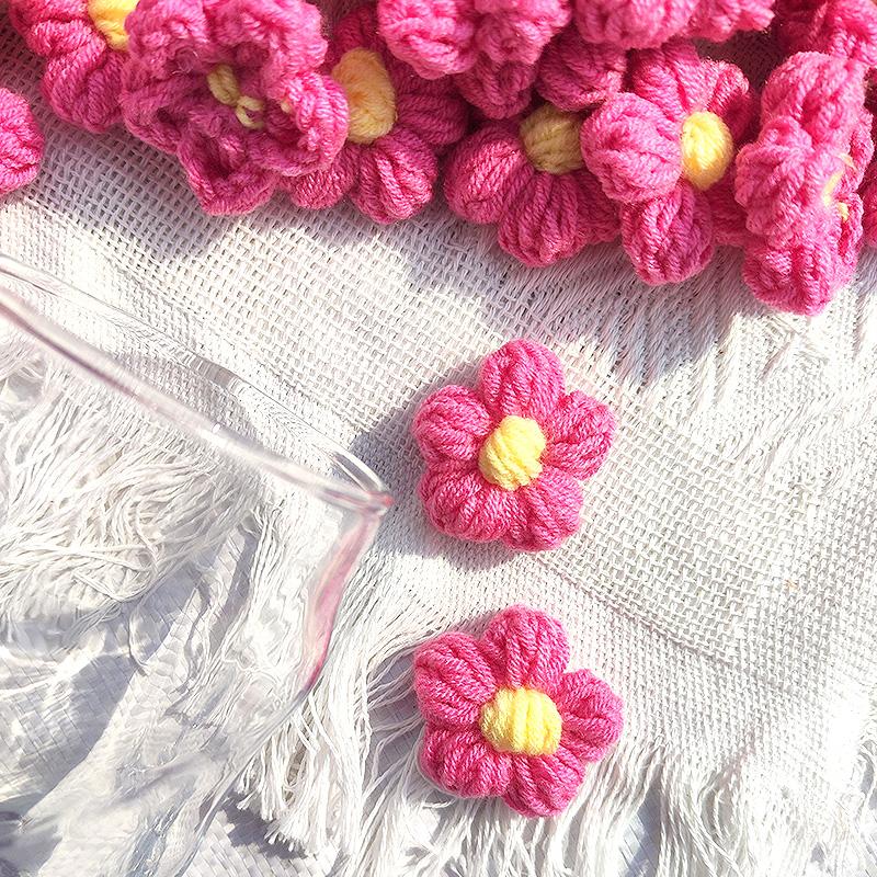 10pcs Hand-knitted Flower Sew On Patches For Clothing Headwear Bags Shoes Crochet Flowers Applique Diy Craft Wedding Accessories