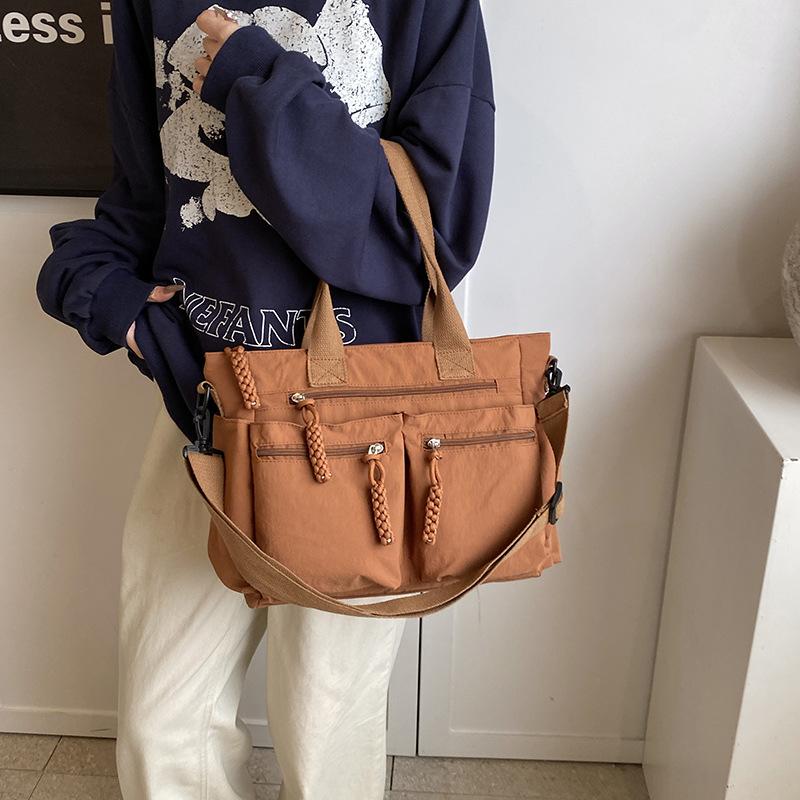 Leisure Nylon Fabric Tote Bag   Fashion Large Capacity Commuting Shoulder Bag/cross-body Bag/travel Bag for Women Handbag