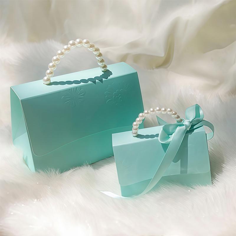 1PC Candy Box Bridal Showers Gift Boxes Giveaways With Pearl Handle Festive Easy to fold Parties Solid Color Elegant Weddings
