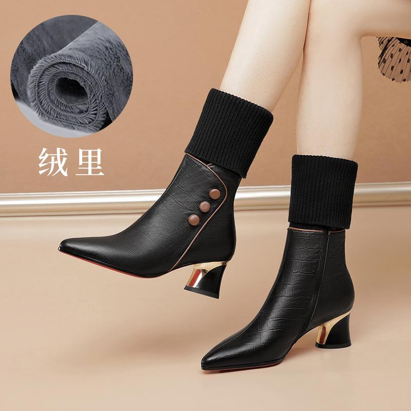 

Pointed thin boots women s white wool short boots women s 2025 new thick heel low heel velvet warm medium boots 40