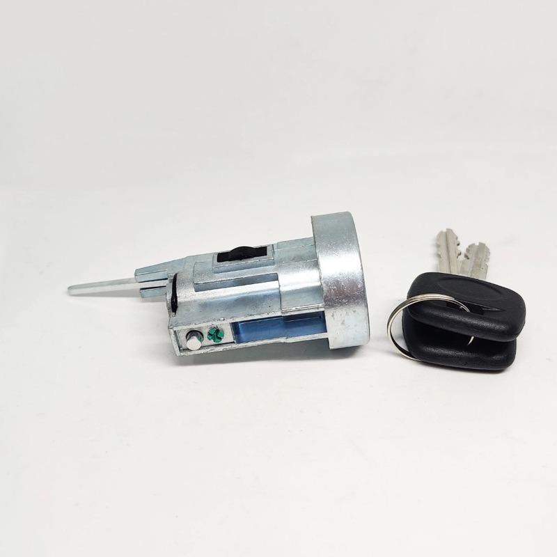69057-0B010 Car Ignition lock cylinder For Toyota 7k, 690570B010
