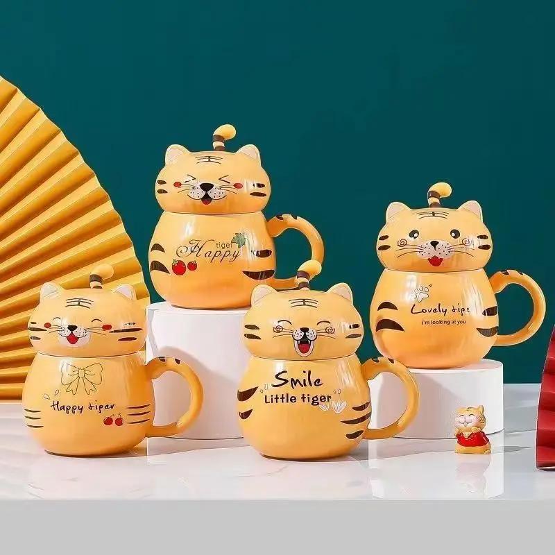 450ml Cute Tiger Dinosaur Ceramics Coffee Mug with Spoon Creative Hand Painted Drinkware Milk Tea Cups Novelty Gifts