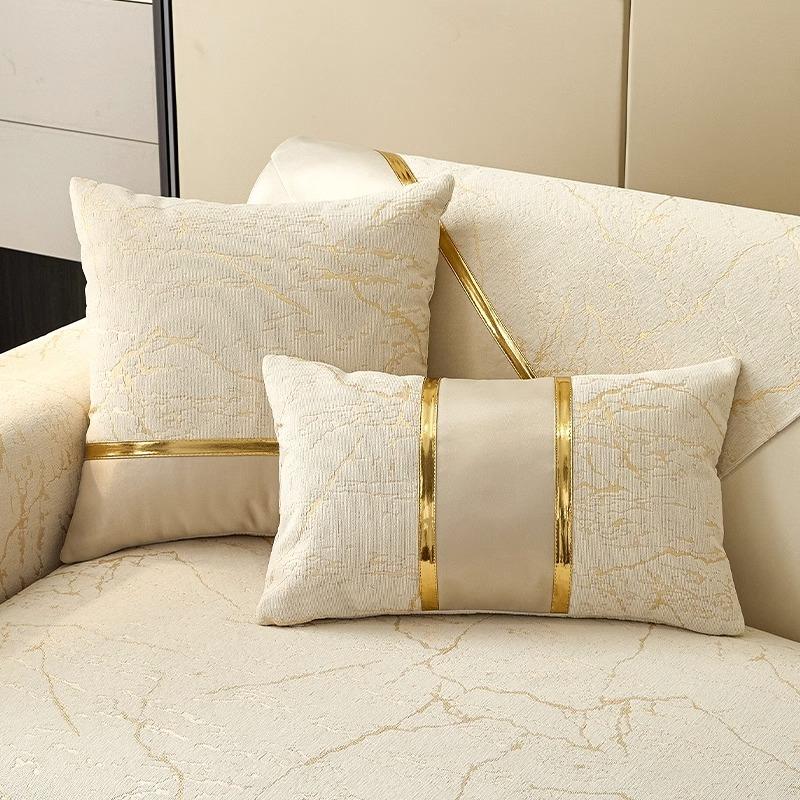 Four Seasons Universal-Sofabezug aus Chenille, Sofapolster, goldene Linie, gestreifte Sofamatte für Wohnzimmer, rutschfestes L-förmiges Couchkissen