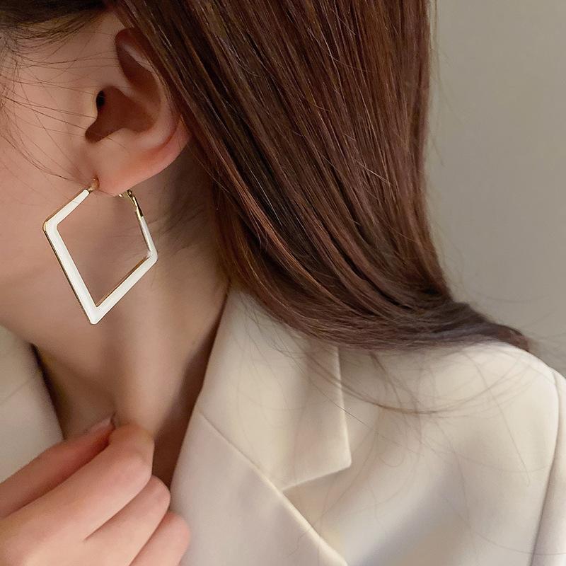 Simple temperament geometric square oil drop earrings ear buckles women's 111 silver needle light luxury high-end earrings Internet celebrity earrings