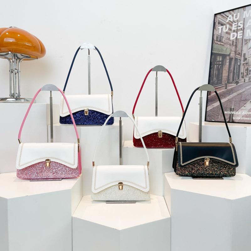 Popular Fan Small Bag Women's Summer New Trendy Fashion Messenger Bag Feeling Chain Small Square Bag