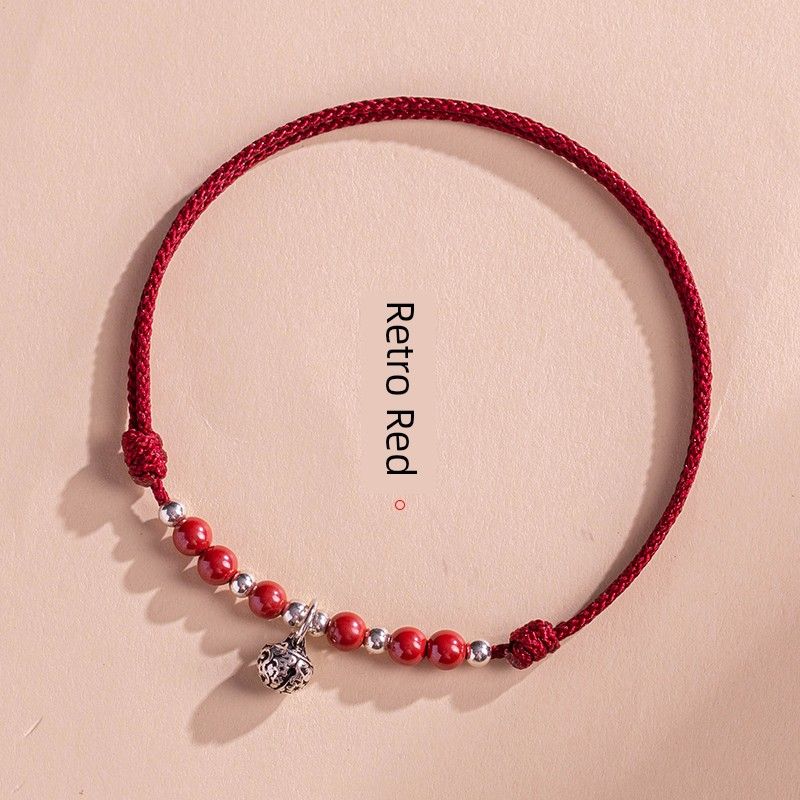 

Новинка Красная веревочка Дворцовый колокольчик Браслет на ногу Женский Киноварь Стерлинговое серебро Колокольчик Цепочка на ногу Повторяющаяся судьба Год Удачи Шнурок для ношения Ретро Цепочка на щиколотку Hot Sale ~ Retro Red [Blessed]]