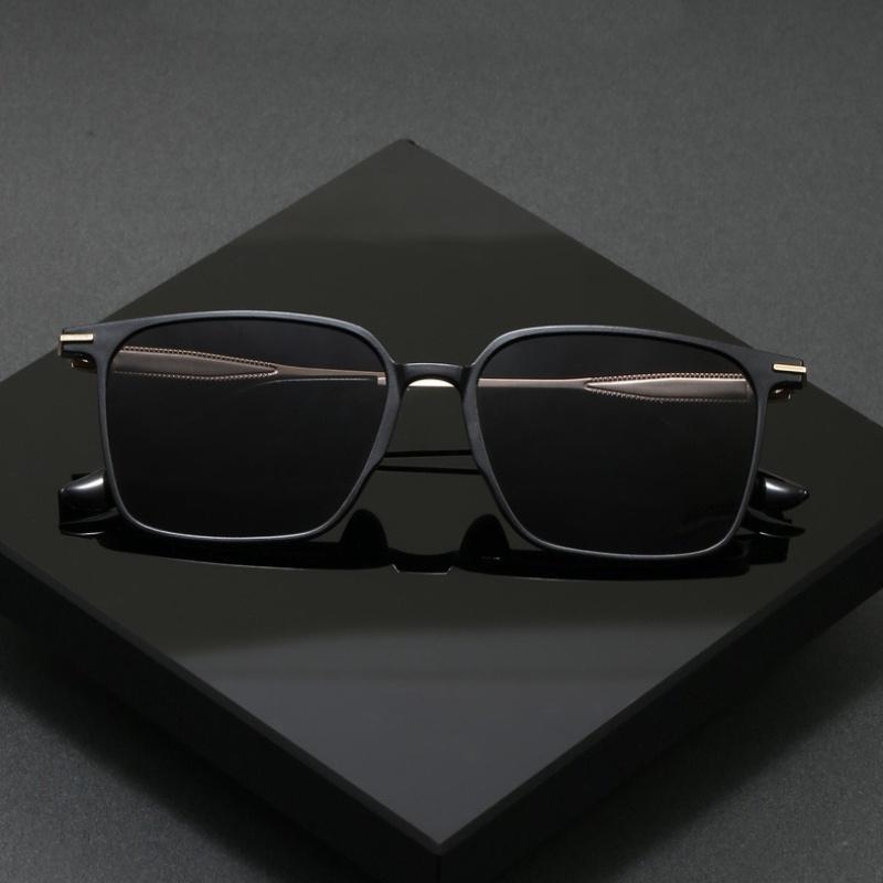 Unisex New Retro Square Frame UV400 Polarized Sunglasses Outdoor Driving Anti-UV Sun Glasses Personalized Sunscreen HD Eyewear