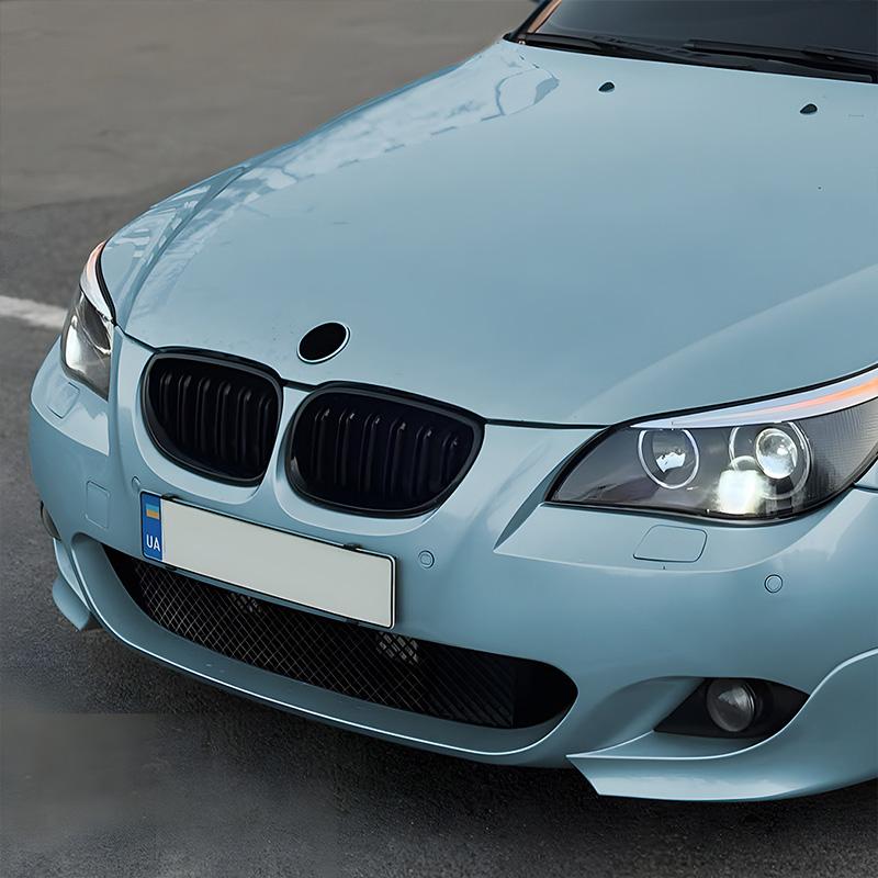 ABS de Alta Calidad Para BMW Serie 5 E60 E61 2004-2010 Parrilla de Riñón de una Sola Línea y Doble Línea Parrilla de Parachoques Delantero de Coche Negro Brillante