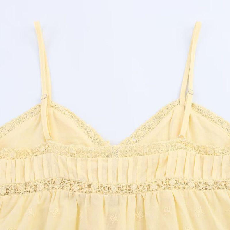 Kaslead New Women clothes Western Style Fashion Simple and Versatile Embroidery Sling Top 0881020