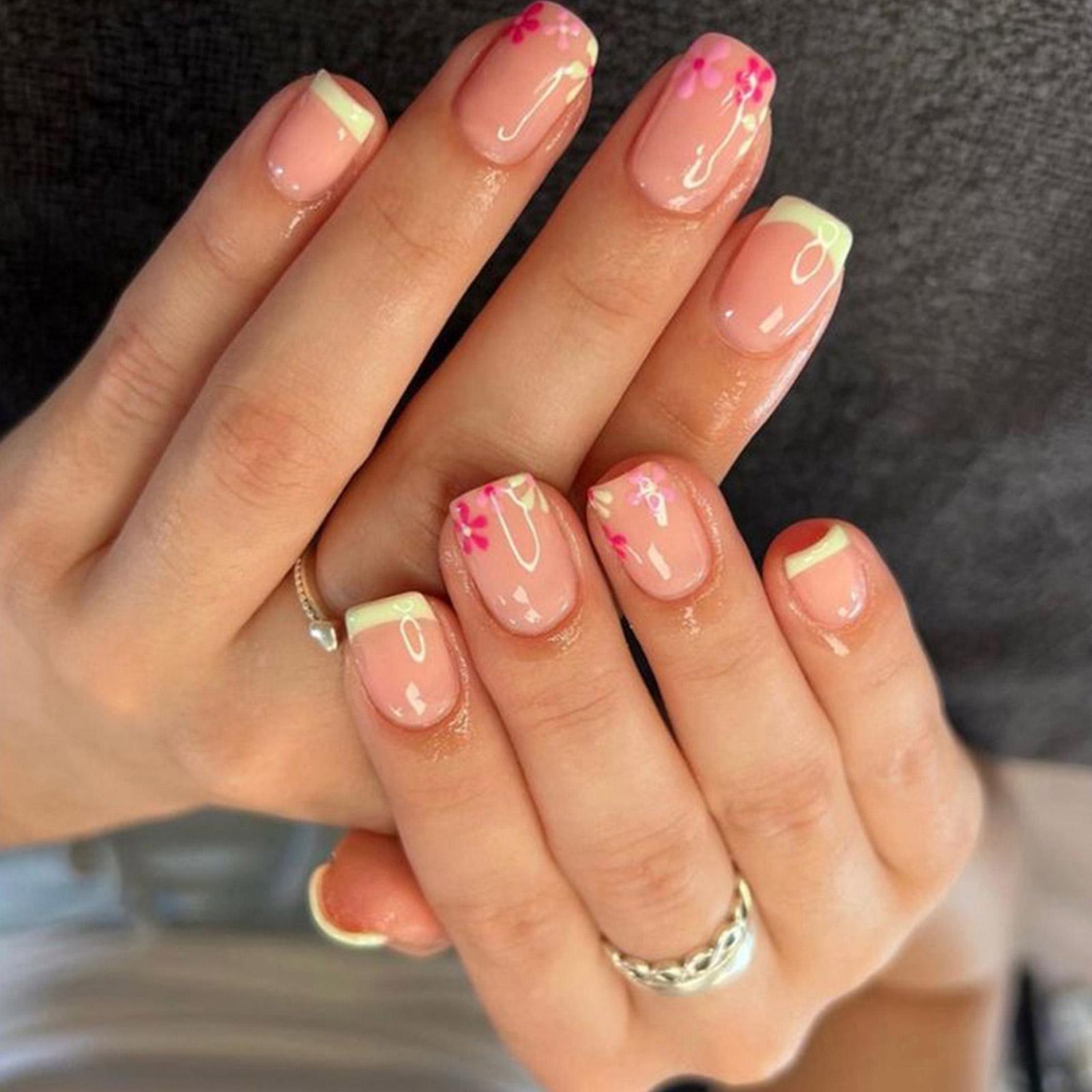 

Квадратные накладные ногти, накладные ногти с цветочным узором, наклеиваемые на ногти, искусственные акриловые ногти 24 шт., накладные ногти для женщин и девочек