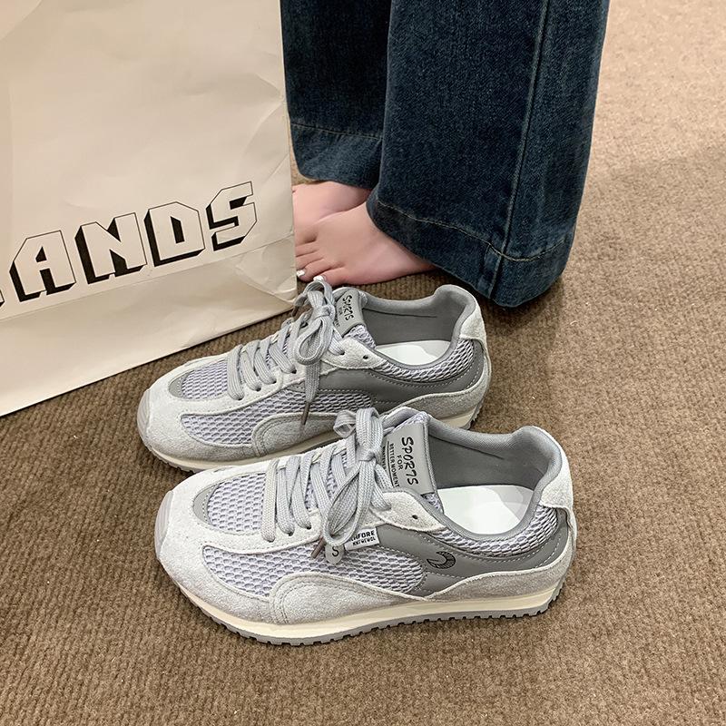 Thin breathable mesh Forrest Gump shoes women's 2025 summer new super fire thick-soled retro casual soft-soled red German training shoes