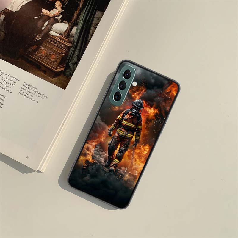 Firefighter Training Phone Case for Samsung A54 A14 A24 A34 A17 A37 A57 A55 A35 A25 A15 A07 A05S A04S A12 A22 A32 A52S A72 Galax