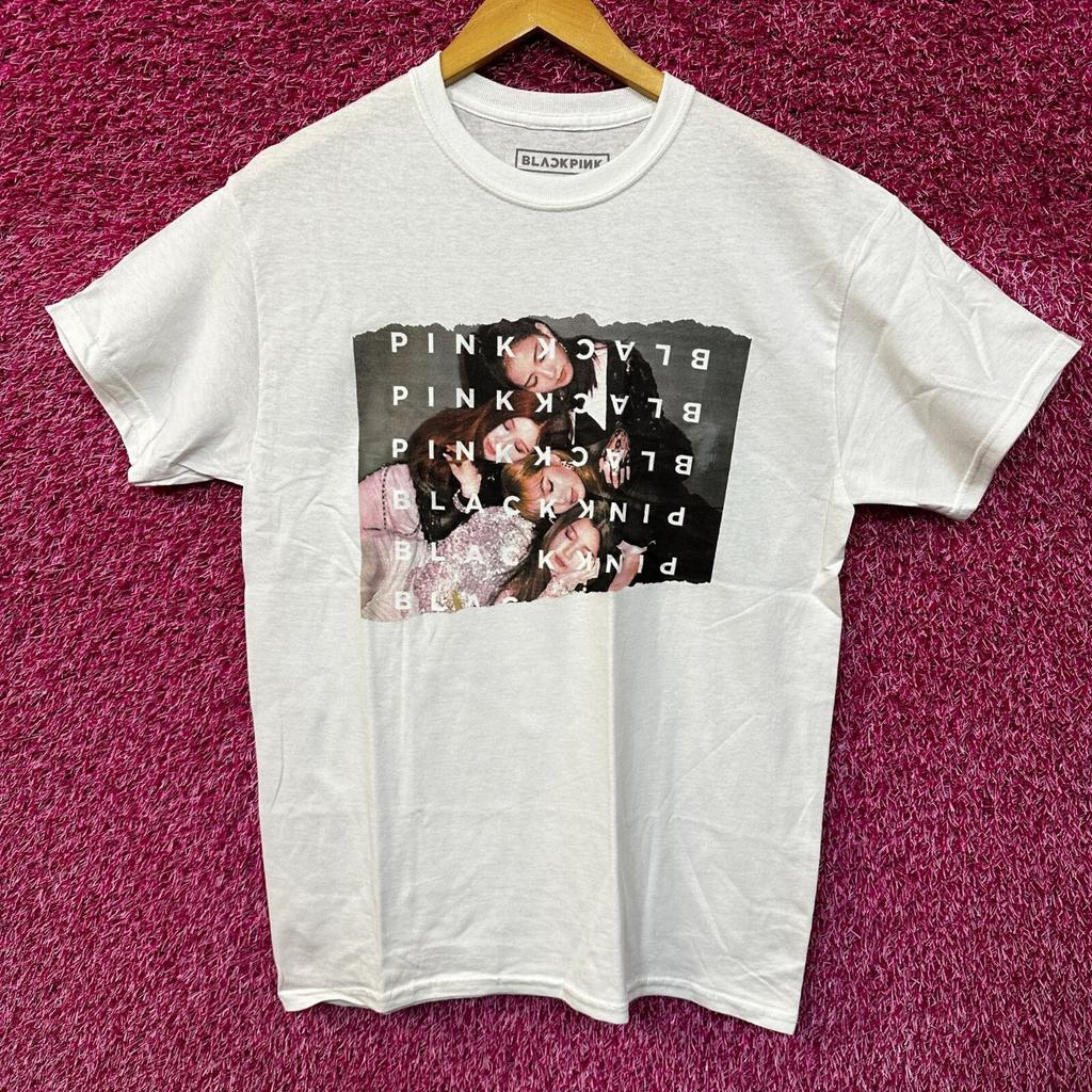 T-shirt Kpop Nero Rosa Shut Down