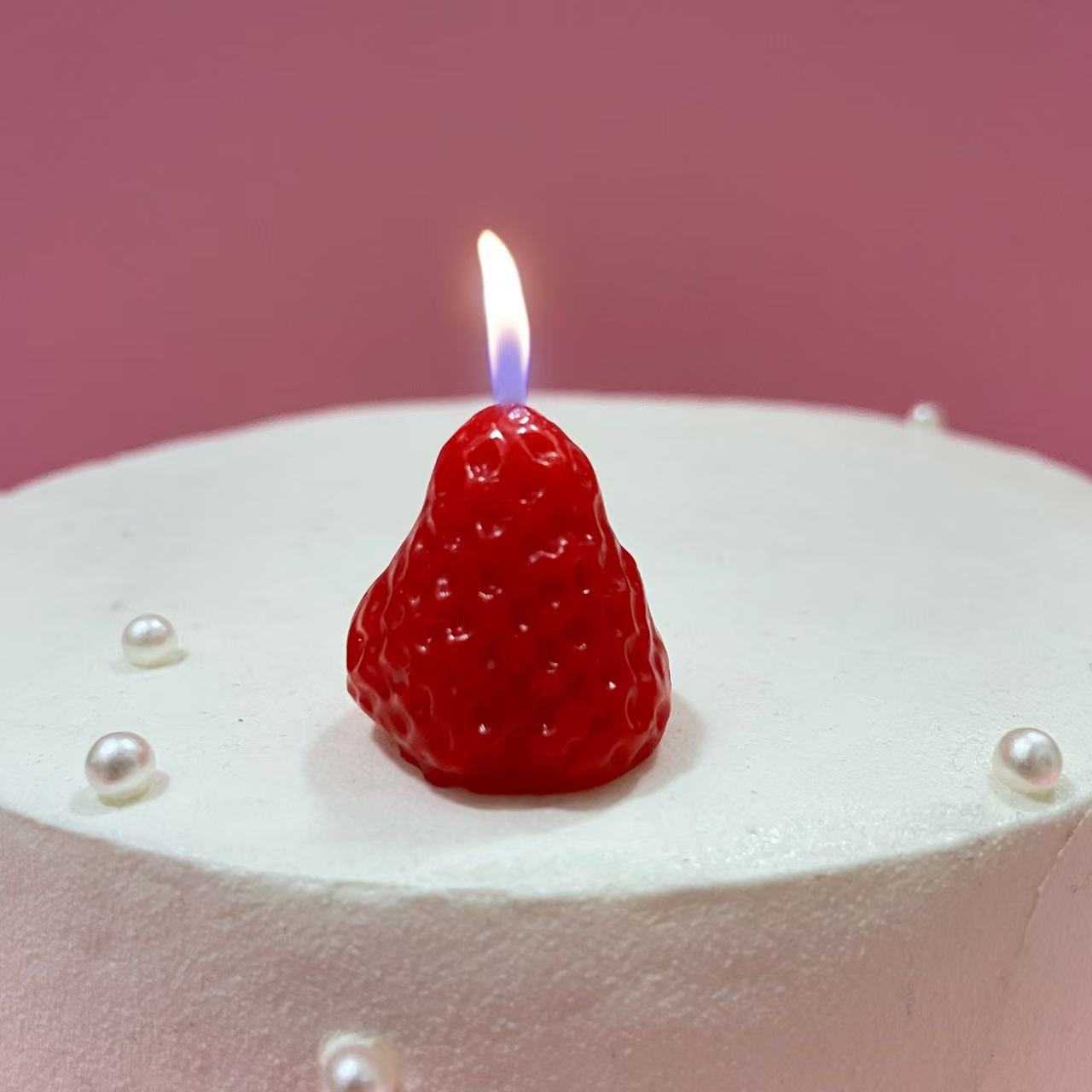 

Birthday Cake Candle Strawberry Candle Children s Cute High-end Cake Ornament Decoration for Girls Valentine s Day bagged strawberries