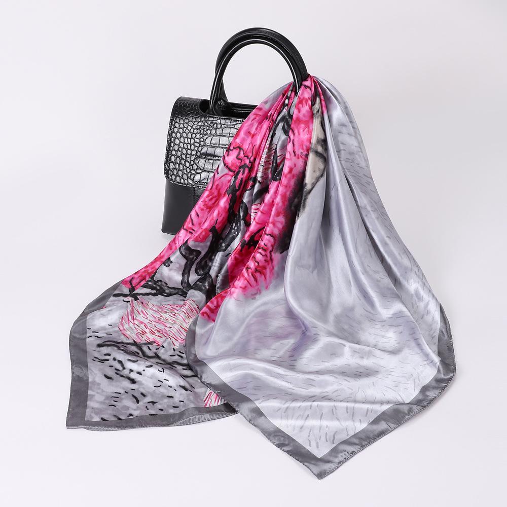 Sciarpe di seta lussuose di alta qualità Fascia per capelli Sciarpe Sciarpa al collo per donna Sciarpa di seta a catena Scialle decorativo per donna