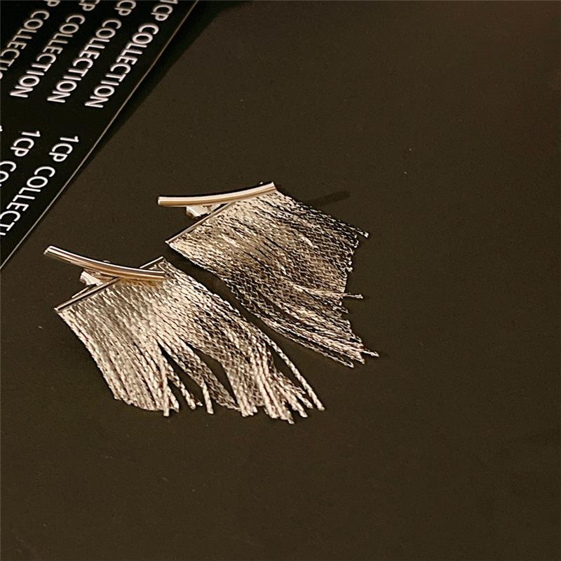 Μοντέρνα Δήλωση Σκουλαρίκι Μακρύ Δήλωση Χρυσό Χρώμα Λάμψη Φούντα Σκουλαρίκια Για Γυναίκες Γυναικεία Γάμος Καθημερινά Κρεμαστά Κοσμήματα Δώρα