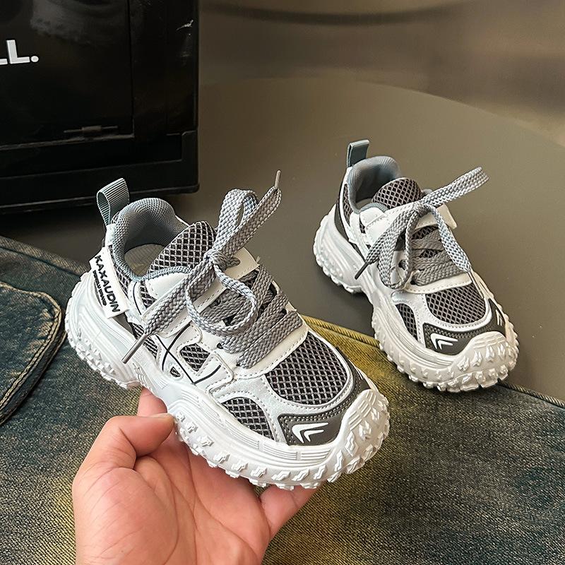 2026New autumn color-blocked sports shoes for girls, mesh running shoes for children, casual shoes for boys