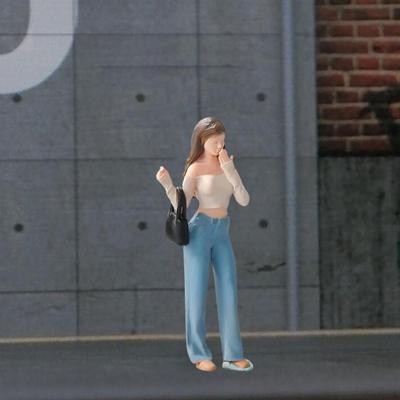 1:64 Girl Model Figure Resin Figures Pose Scene Woman Figurine Tiny People Handpainted Micro