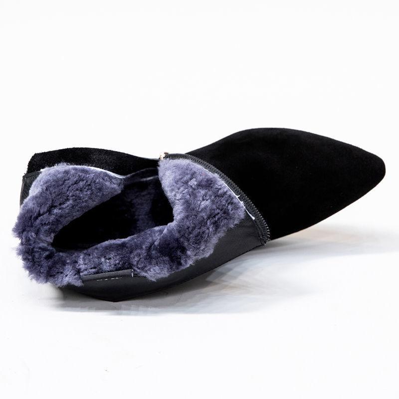 Warm velvet thickened short boots women's autumn new fashion women's boots versatile pointed high heel thick heel Martin boots