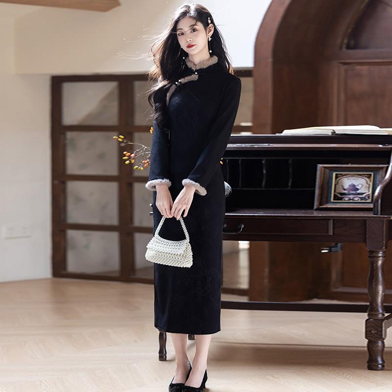 Long Sleeve Black Velvet-Trimmed Chinese-Inspired Winter Dress With Stand Collar Side Slit Women