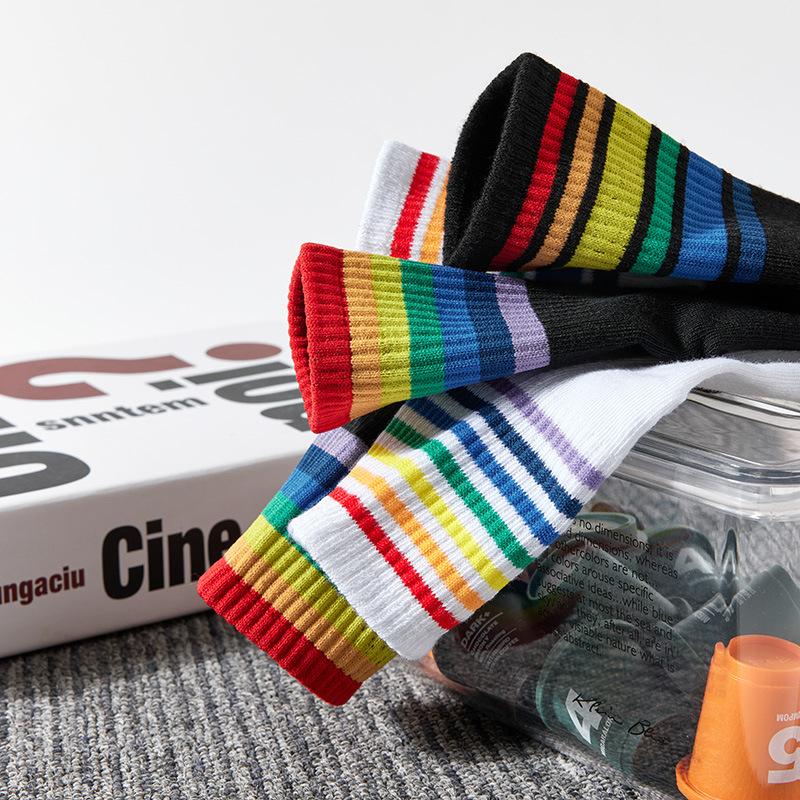 Calzini Arcobaleno, Calzini da Donna a Mezza Gamba con Pantaloni a Squalo, Calzini Lunghi da Polpaccio per Primavera e Autunno, Calzini a Strisce alla Moda e Versatili