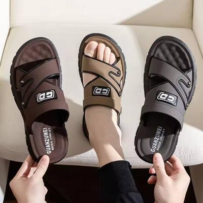 Men's Sandals Anti Slip Beach Shoes 2025 New Summer Versatile Anti Odor Dual Purpose Men's Fashion Waterproof Cool Slippers