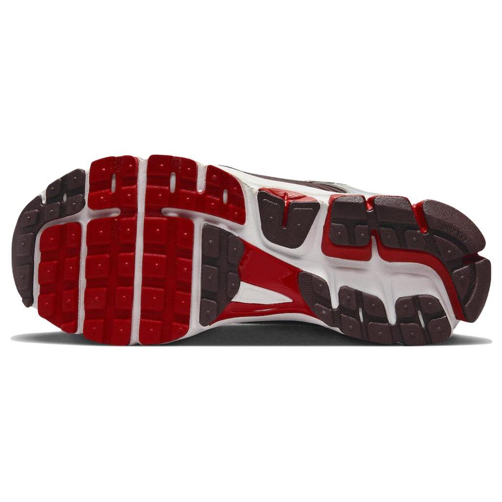 New Nike Zoom Vomero 5 Mystic Red Women's FN7778-600