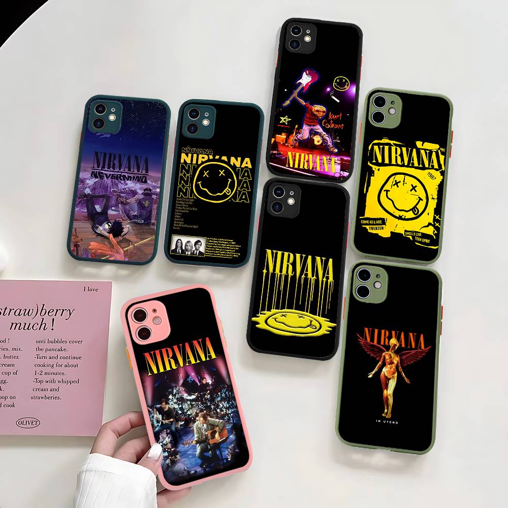 N-Nirvanaes Rock Band For IPhone 16 15 14 11 12 13 Pro Max Plus X XS MAX Matte Soft Back Phone Cover Case