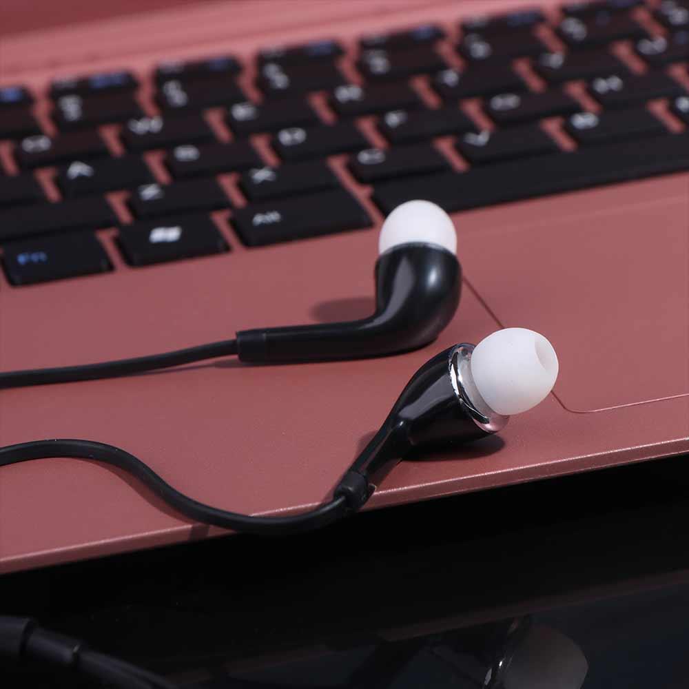 Wired In-Ear Wired Earphone Earbuds 3.5mm Earphone Running Headset Wired Headset  Sports