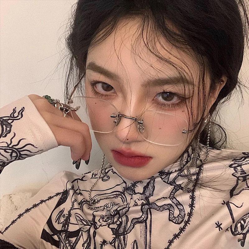 

Стиль Ян Чаоюэ: Женские безободковые очки с защитой от синего света, ультралегкие, с маленькой оправой, готовые к установке линз для коррекции миопии. 0 Blue Light Protection серебряный