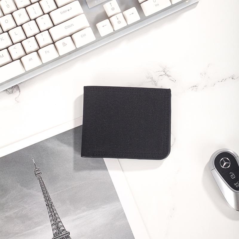 

Мужской короткий холщовый кошелек на молнии мужской джинсовый новый мужской стандартный ультратонкий 11*10*1.1 чёрный