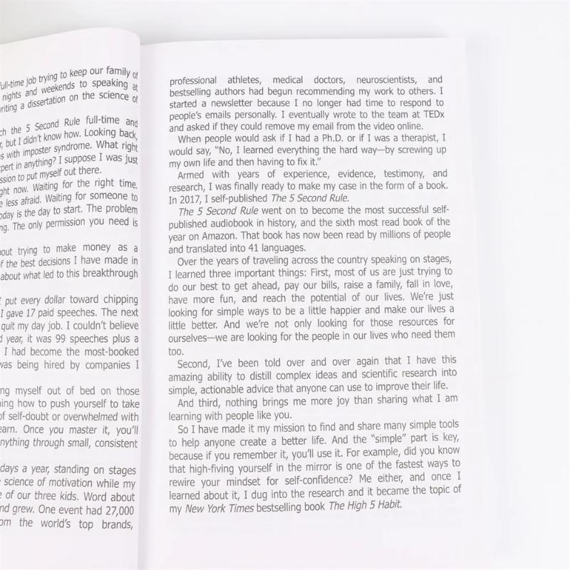 Lass sie Theoriebuch Mel Robbins Millionen von Menschen diskutieren lebensverändernde Werkzeuge Selbstmanagementbücher stärken Psychologie