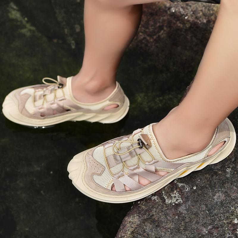 Newest Men'S Shoes Hollow Breathable Men Sandals Casual Outdoor Sneakers Men Stylish Casual Suede Soft Comfortable Walking Loafers