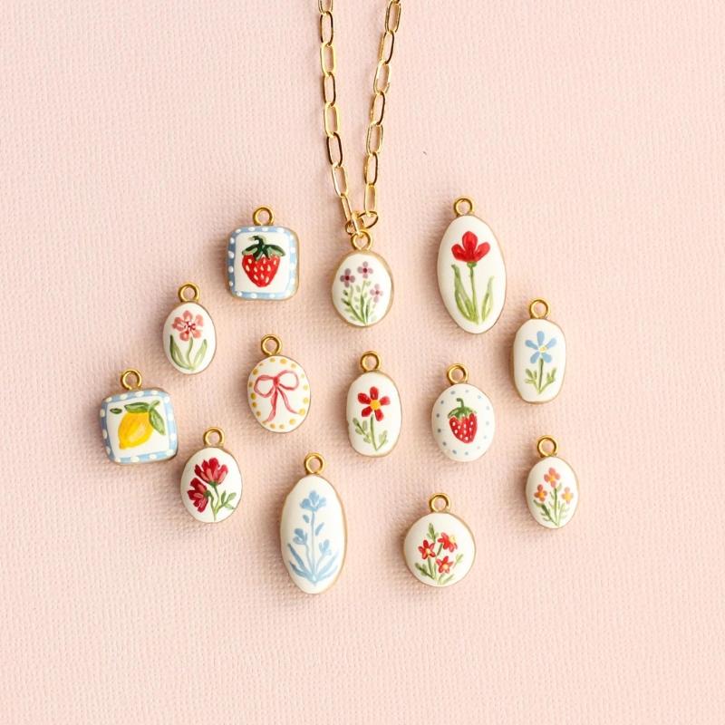 Adjustable Flower Pendant Necklace For Everyday Wear Dainty Handmade Clavicle Chain Fashion Jewelry Gift For Her
