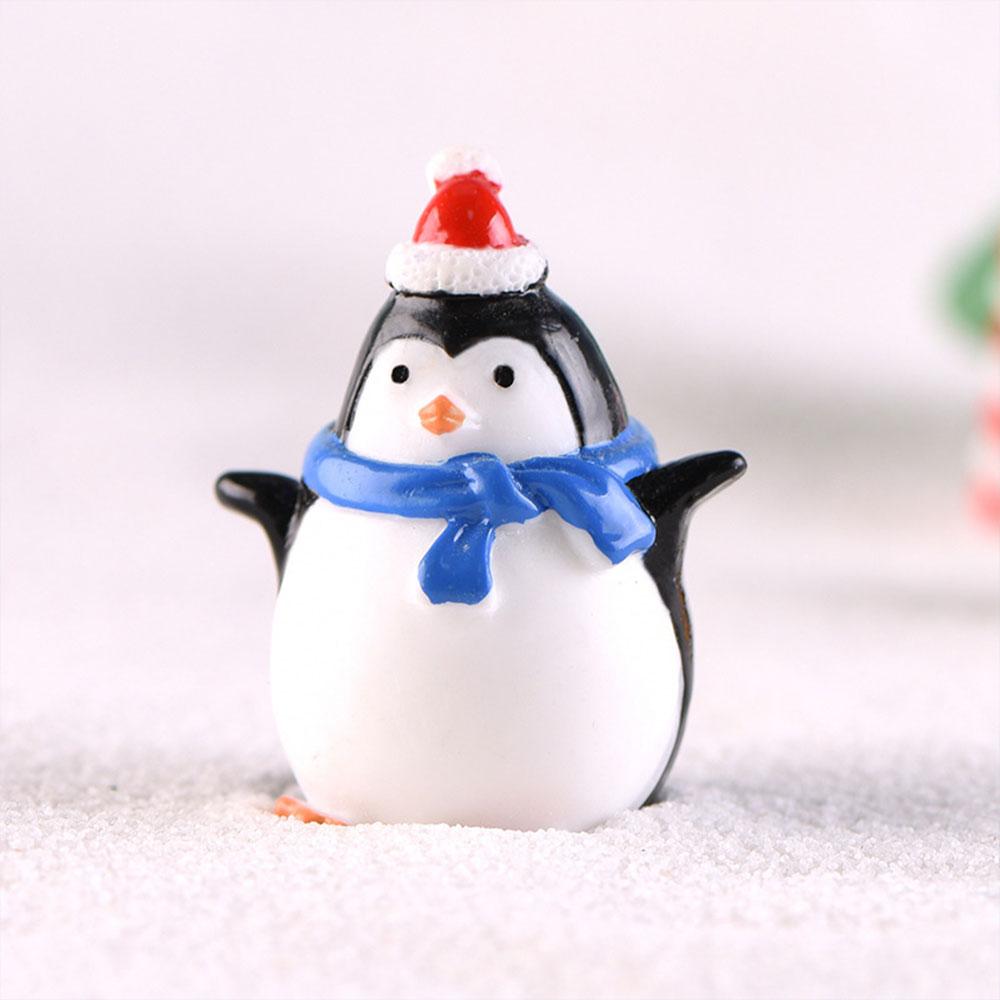 Christmas Elk Penguin Polar Bear New Year Creative Micro Landscape Snow Scenery Design Decoration Creative Resin Animal Gift