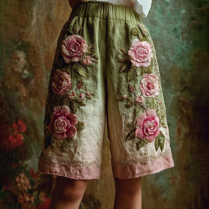 2025 Retro Floral Print Casual Women's 7-Point Pants Shorts