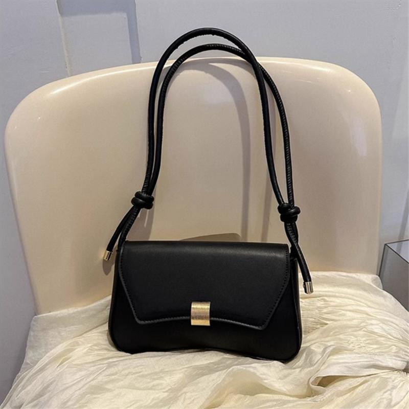 Simple Metal Buckle Handbag MessengerBag, Stylish and Versatile Shoulder Underarm Bag, Chic Baguette Bags for Women Daily Use